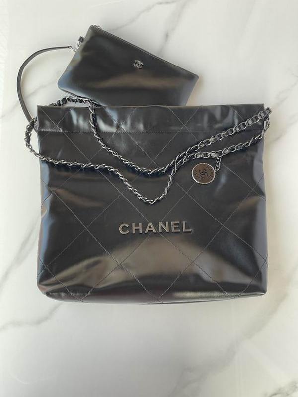 Chanel Handbags 530